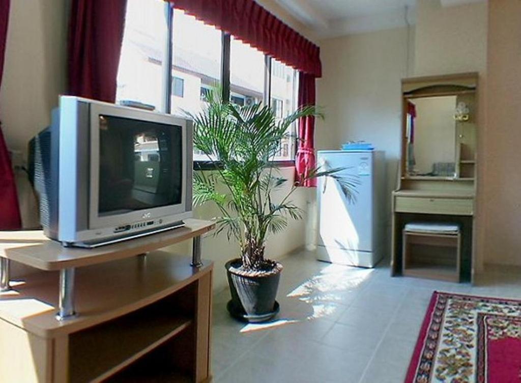 Billabong Hotel Pattaya Room photo